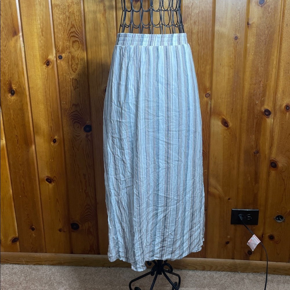 AB Studio Blue and White Striped Maxi Skirt NWT button design cute causal skirt - Picture 4 of 7